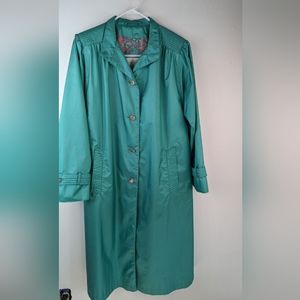 Vintage RAINCOAT Fleet Street Women's SIZE 12 Lined Four Button Trench Coat